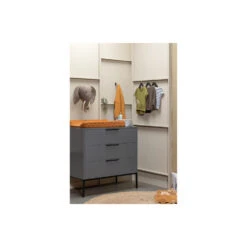 WOOOD Adam Ladekast - Grenen - Staal Grijs - 93x94x52 8 WOOOD Adam Ladekast - Grenen - Staal Grijs - 93x94x52 -Woonmeubelwinkel 1000013671 0102