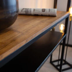 Industriële Sidetable Rafael 90x40 Cm Mangohout 40x90x84 Cm Mangohout 8 Industriële Sidetable Rafael 90x40 Cm Mangohout 40x90x84 Cm Mangohout -Woonmeubelwinkel 1000042318 0102