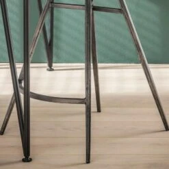 Vinz Barstoel 65cm - Lederlook - Multikleur -Woonmeubelwinkel 77788ebcfb4c445384417bb8639e4230