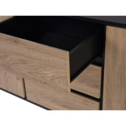 Beliani Sideboard BLACKPOOL - Lichte Houtkleur Spaanplaat -Woonmeubelwinkel a52526d2d2894618ab1d0172b00747e9